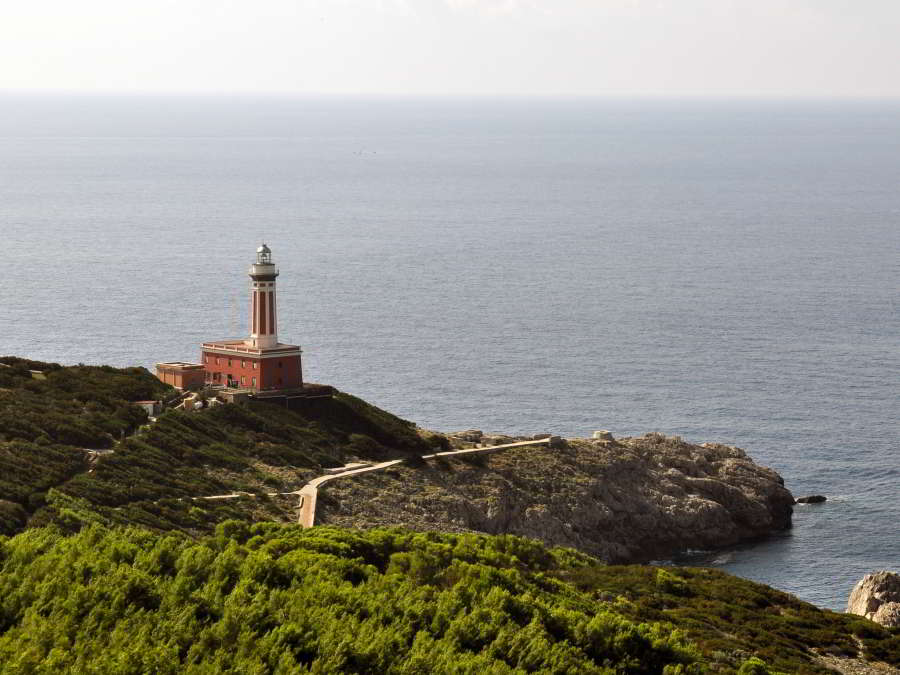 Faro di Punta Carena